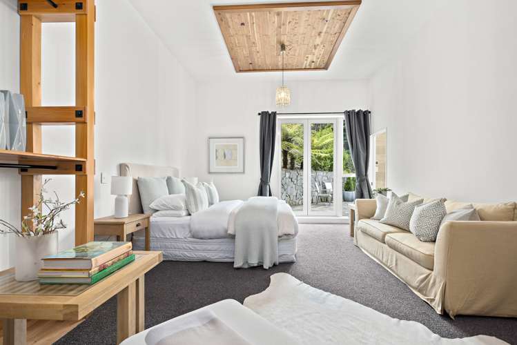 5 Hall Lane Kaipara Flats_10