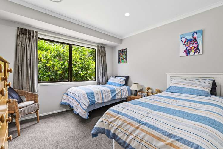 27 Somerton Drive Huntington_10