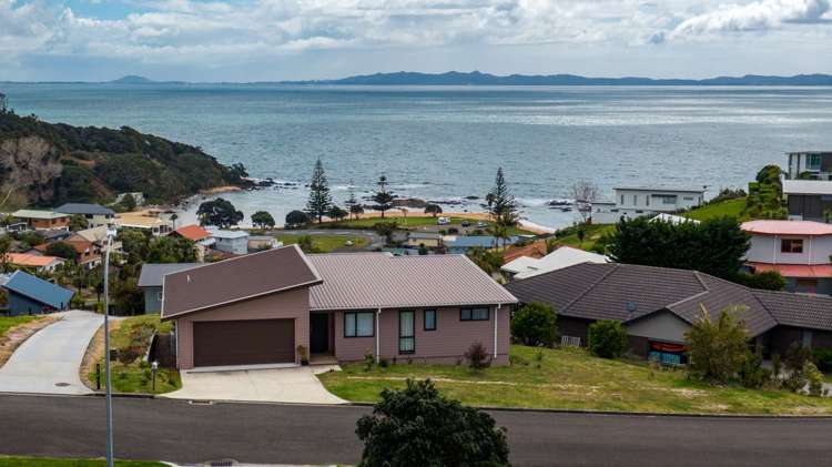 23 Dudley Crescent Cable Bay_0