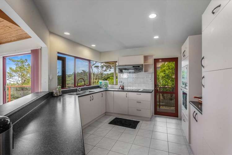 75 Onetaunga Road Birkenhead_11