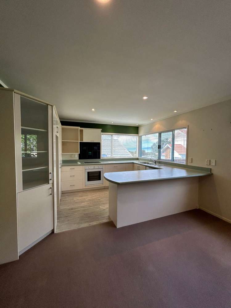 894 Whangaparaoa Road Manly_11