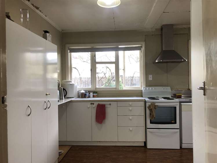 8 Tekoa Street Waiau_15