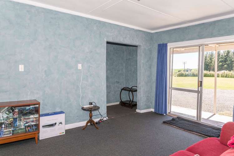 31 Carr Street Ormondville_11