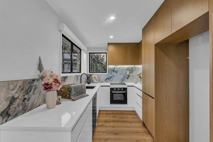 571 Swanson Road Ranui_2