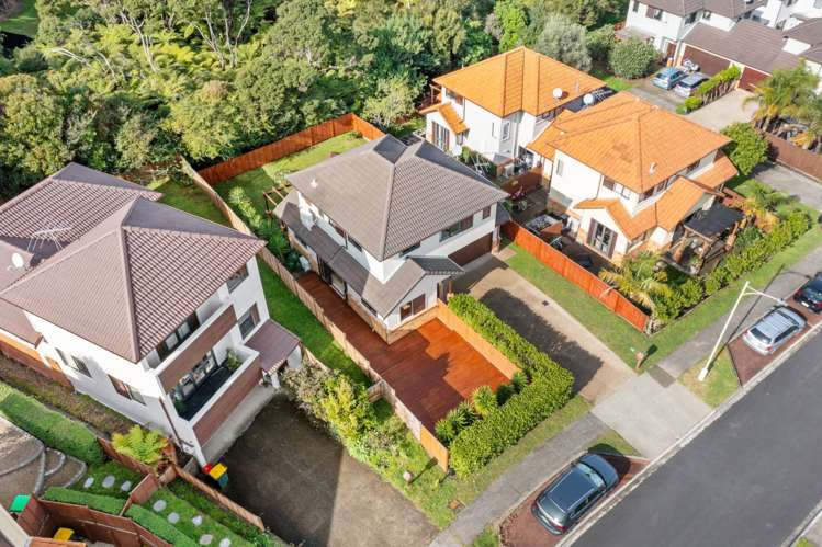 30 Greenbough Lane Greenhithe_16