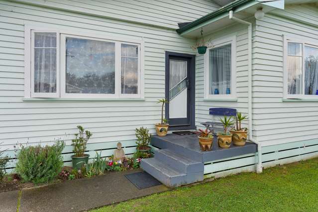 38 Kirk Street Otaki_2