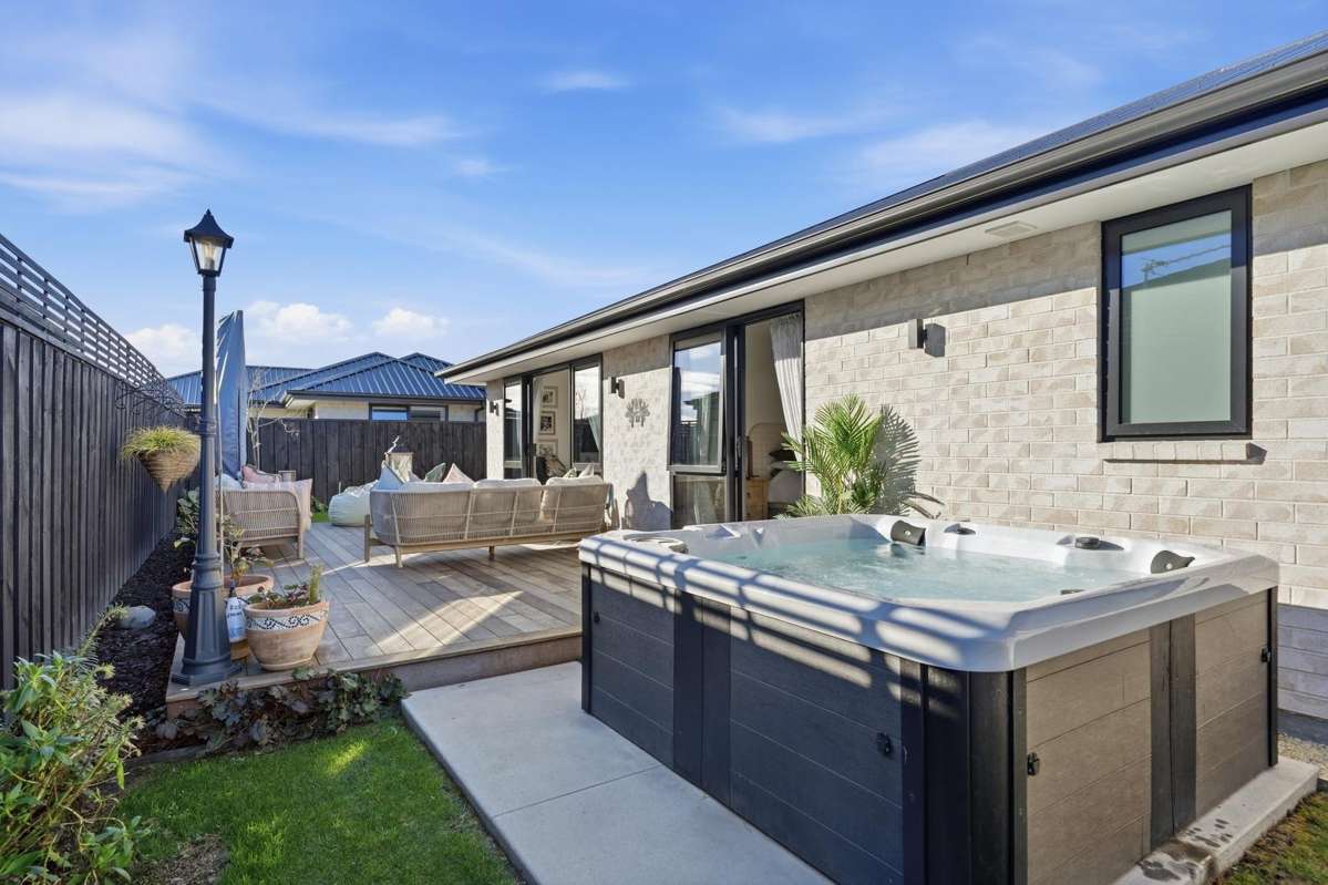 16 Cam Mill Place_3