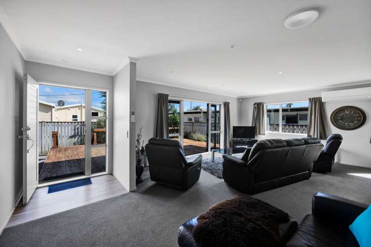 90 Reid Avenue Hawera_2