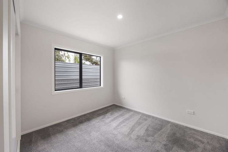 43 Collins Street Hawera_10