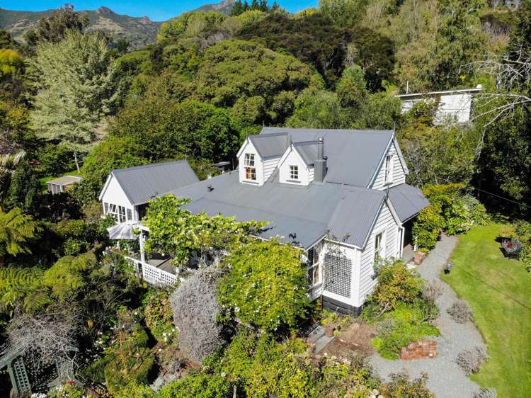 59 Grehan Valley Road Akaroa_24