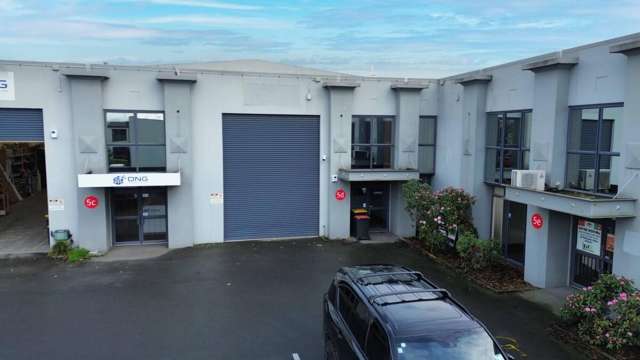 Unit D, 5 Tenahaun Place Wigram_1