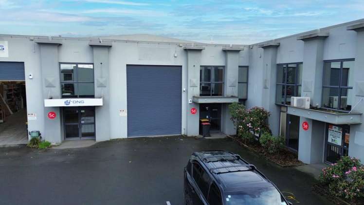 Unit D, 5 Tenahaun Place Wigram_1