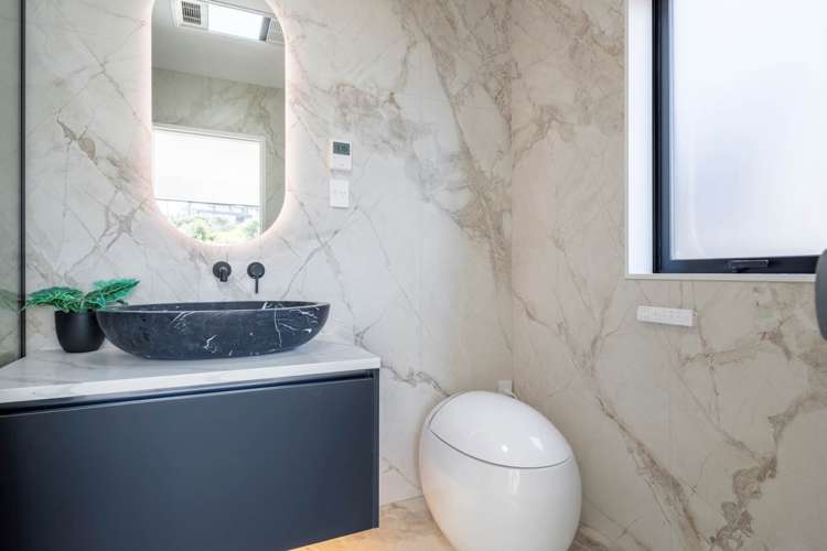 21 Humenga Place Long Bay_34