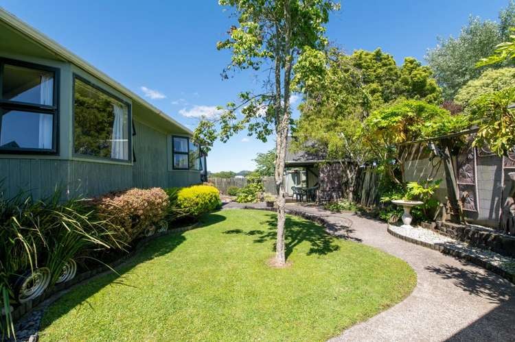 34 Browning Crescent Owhata_15