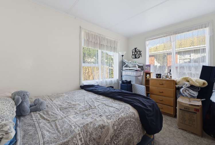 347 Warspite Ave Waitangirua_9