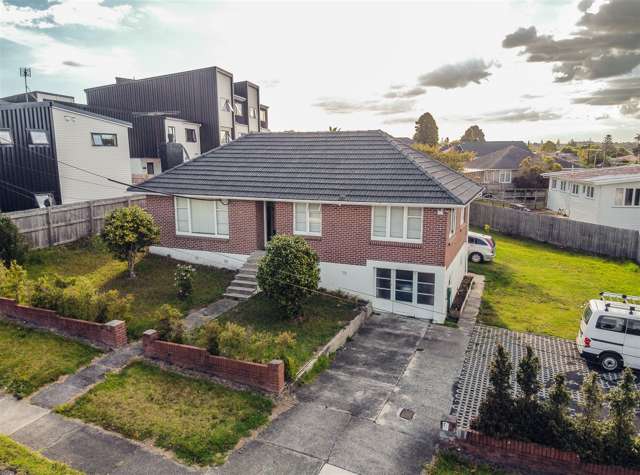 68 Delta Avenue New Lynn_4