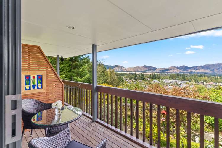 8 Oregon Heights Hanmer Springs_8