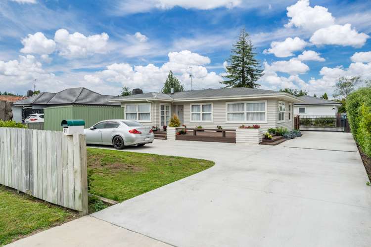 21 Russell Road Fairy Springs_14