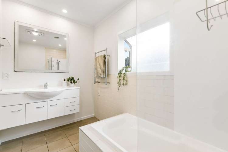 1/27 Vincent Street Howick_3