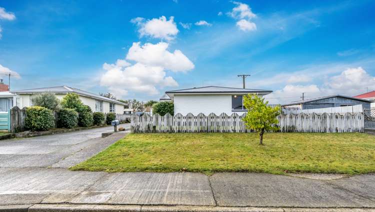 22 Dunbeath Crescent Kew_19
