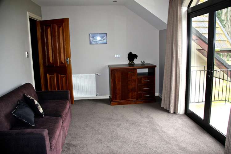 192 William Stephen Road Te Anau_26