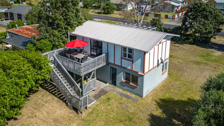 210 Given Avenue Whangamata_4