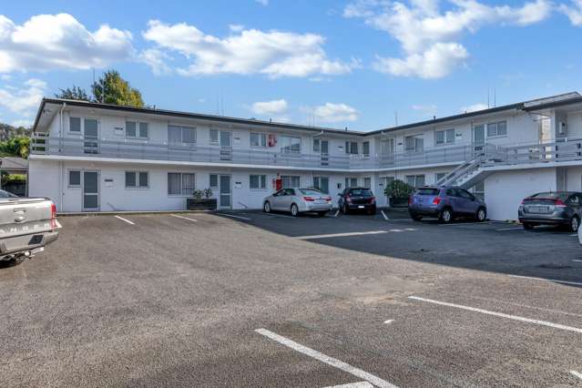 12 Central Avenue Avenues_3