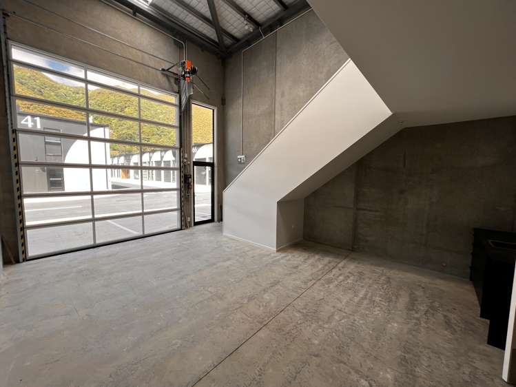 Unit 61/7 The Quarter, Tunnel Grove Gracefield_1