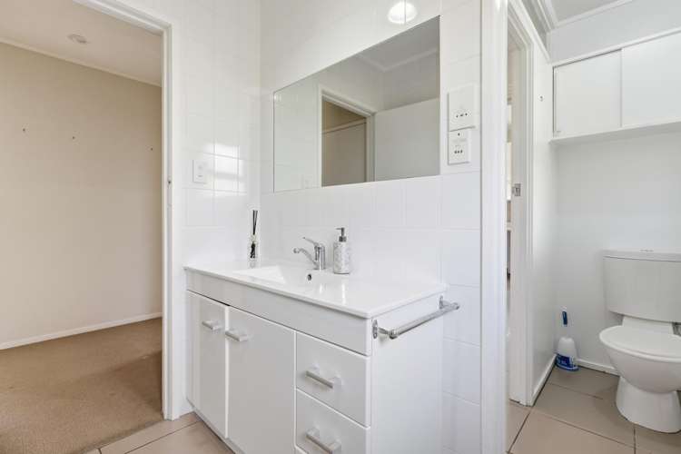 11 Freehold Lane Te Kamo_15