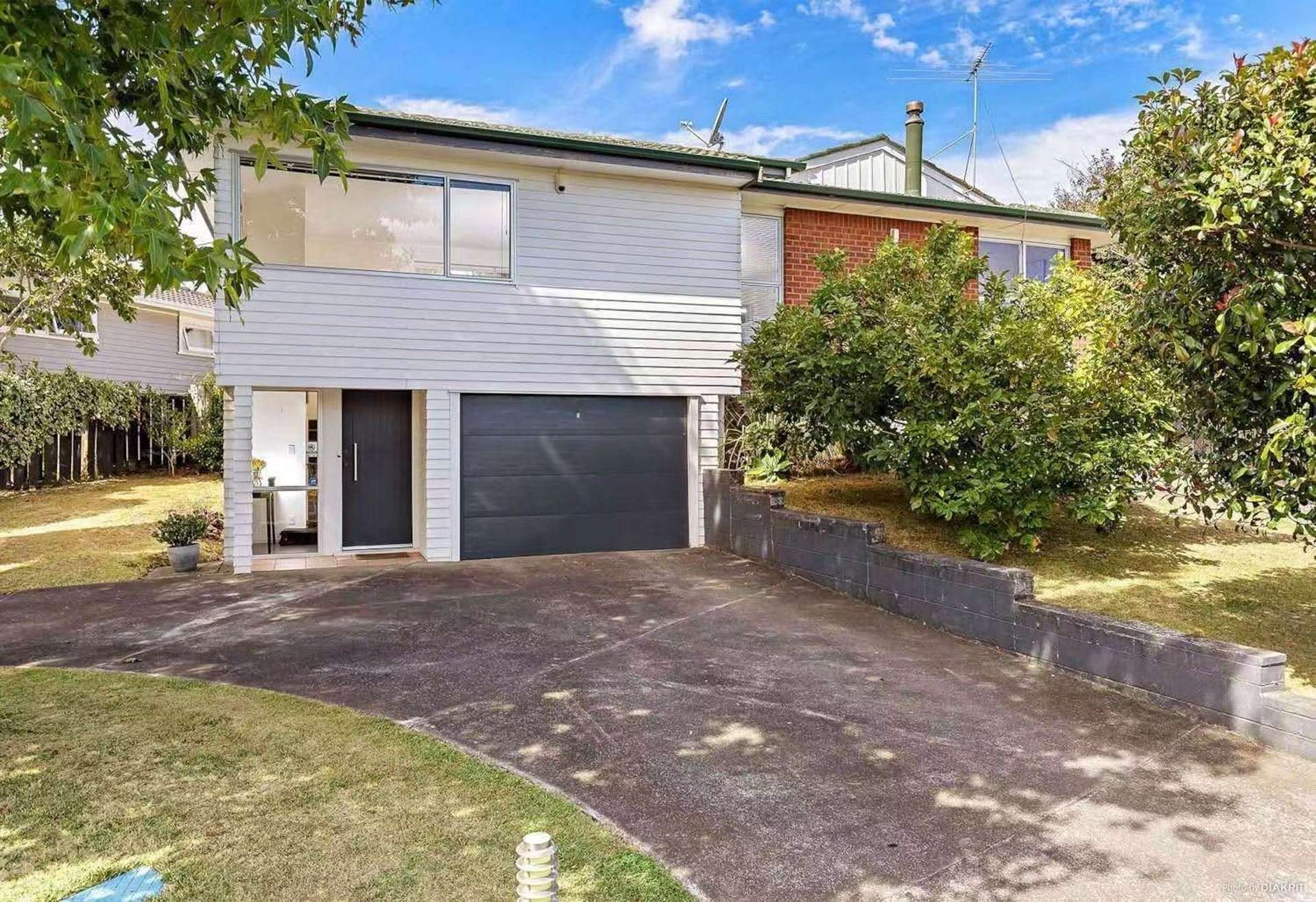 32 Studfall Street Pakuranga Heights_0