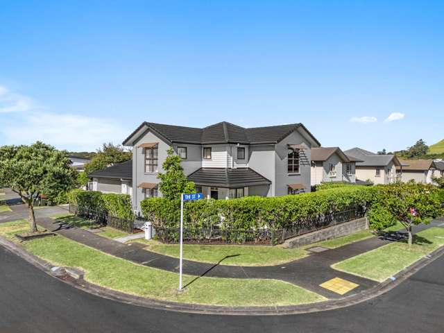 Sunny Corner Sanctuary - Private and Spacious!