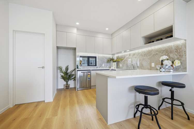 31 Nutsey Avenue Northcote_4