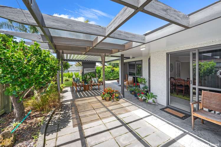 10 Bishops Close Greenmeadows_11