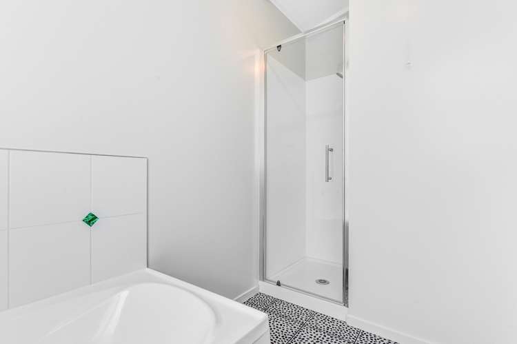 16 Esmae Place Dinsdale_33