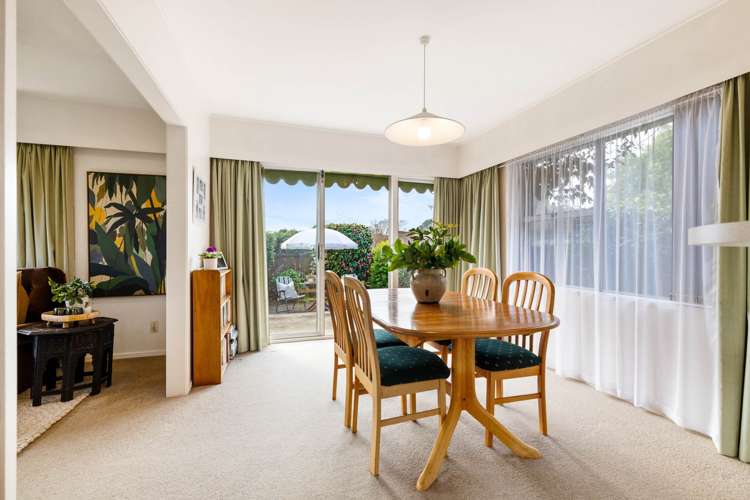 23 Tupaki Place Pakuranga Heights_11