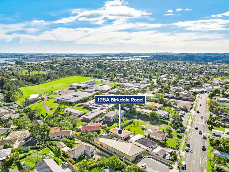 128a Birkdale Road Birkdale_16