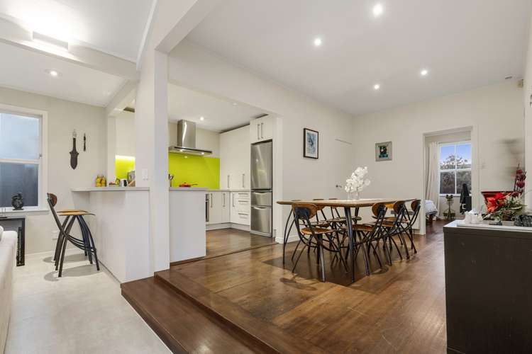 90 Old Mill Road Westmere_5