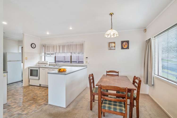 1/3 Cezanne Place New Lynn_3