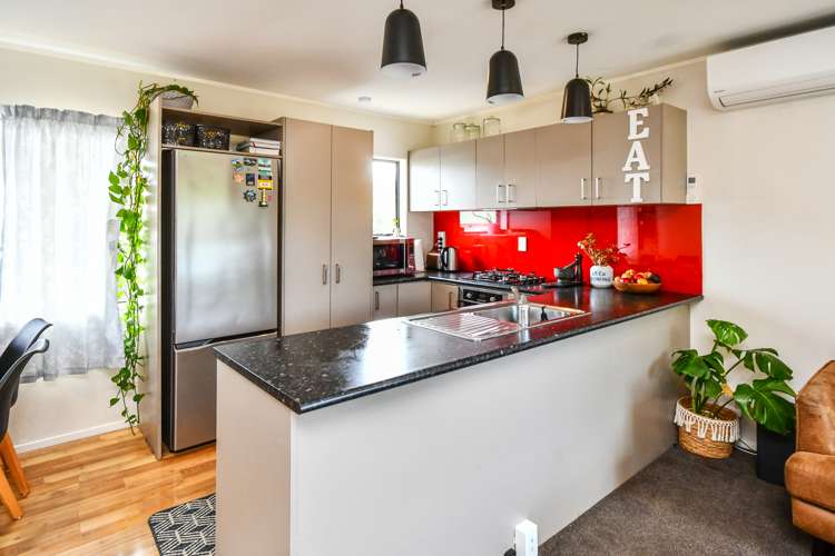 2/29 Heybridge Street Manurewa_2