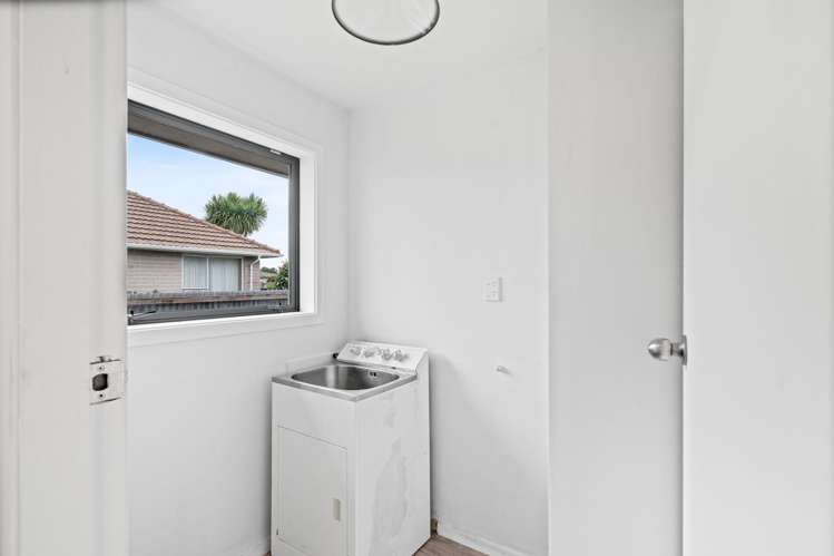 84 Foremans Road Islington_13