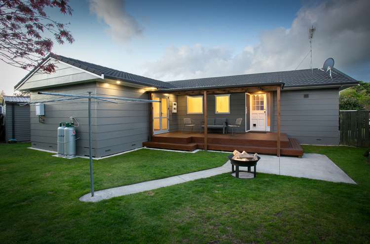 39 Sheridan Crescent Leamington_20