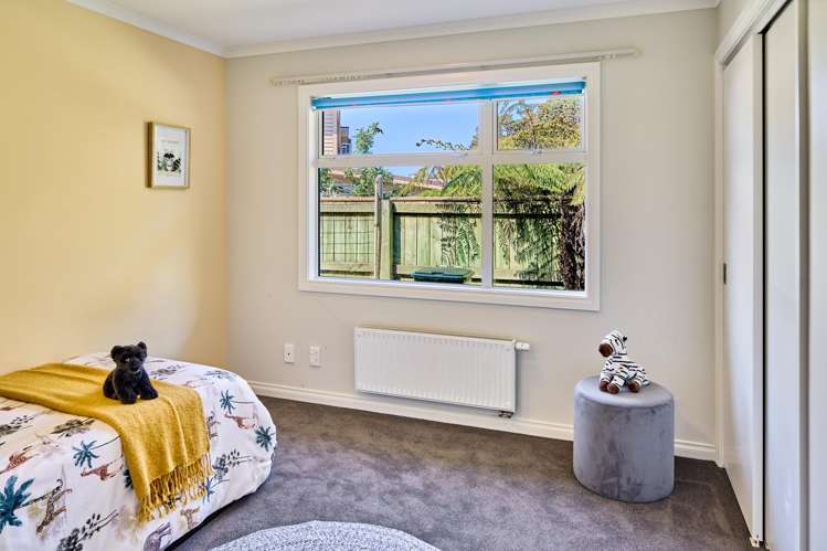 89 Downing Street Crofton Downs_8