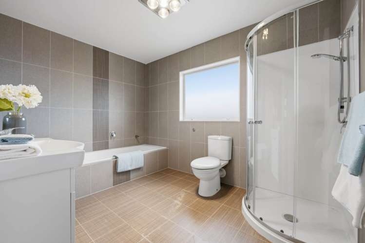 20 Savina Court Flat Bush_21