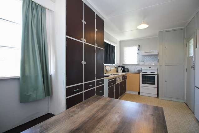 17 Haybittle Street Feilding_3