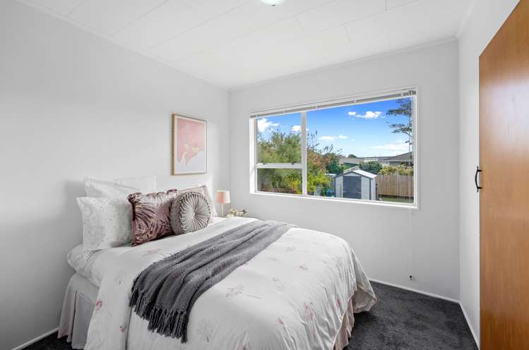 1/20 Nola Avenue Raumati Beach_9
