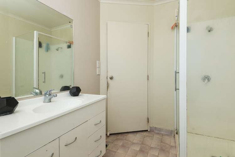 51 Harriet Street Favona_11