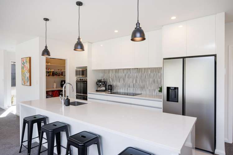 55 Johnstone Drive Fitzherbert_6