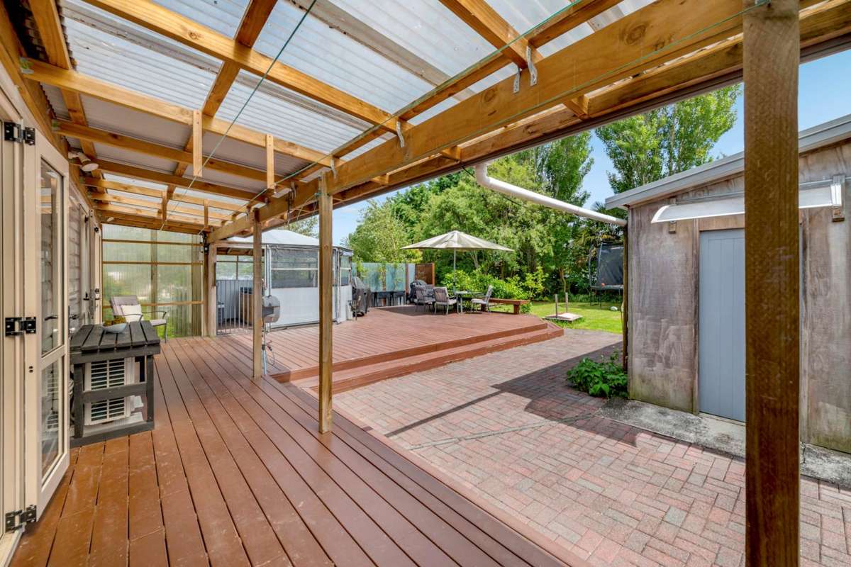 28 Third View Avenue_4