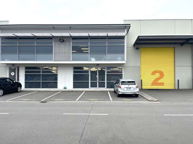 763sqm tenanted office/warehouse, Sockburn