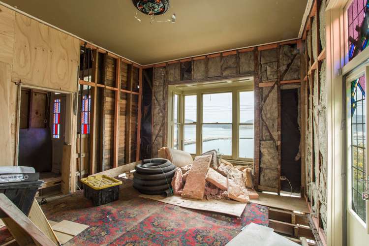 27 Sumner Road Lyttelton_12